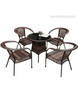 Балконные стулья плетеные в три-пять раз, столик для отдыха из закаленного стекла, чайный столик, садовая мебель.